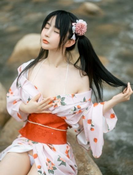 欧美高清v_720在线视频播放