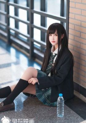 美女视频黄www老师_高清完整视频观看