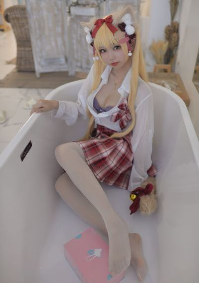 国产爆乳美女娇喘呻吟免费网站_1080PBD在线观看